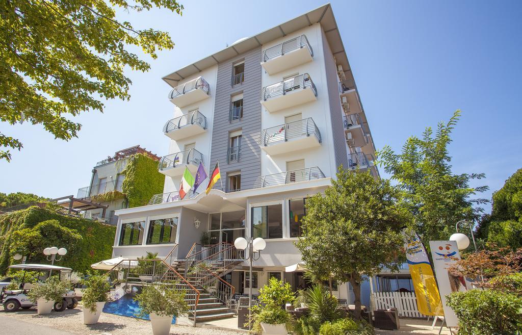 Hotel New Castle チェゼナーティコ エクステリア 写真