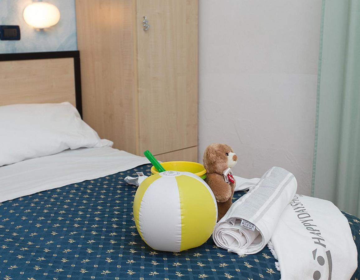 Hotel New Castle チェゼナーティコ エクステリア 写真