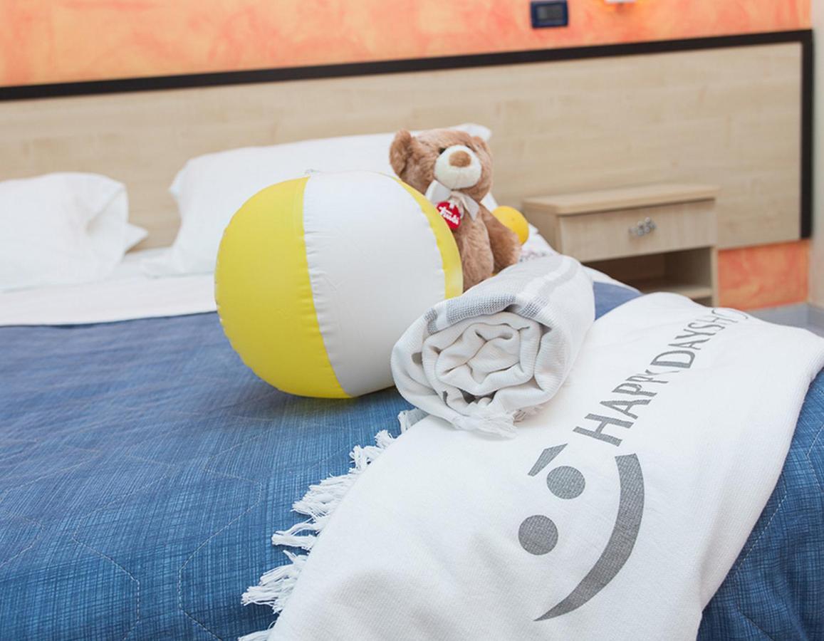 Hotel New Castle チェゼナーティコ エクステリア 写真